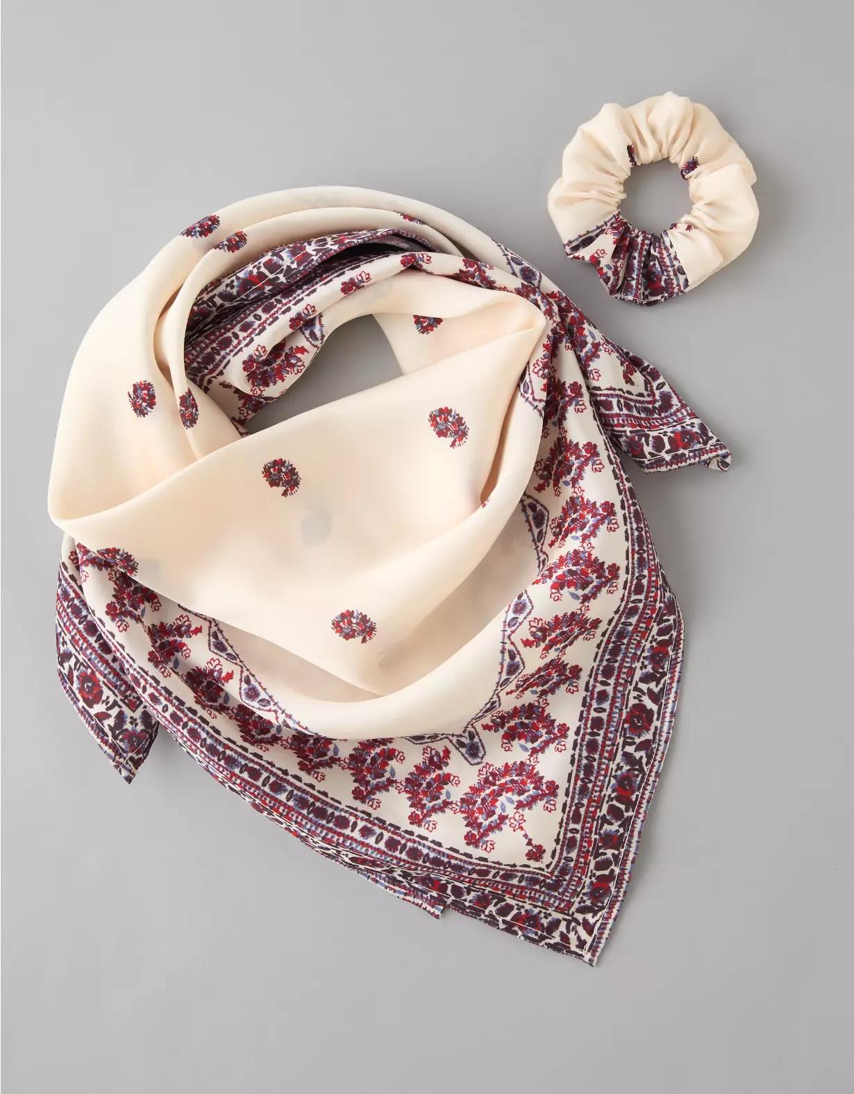 AE Scrunchie & Bandana Set Product Image