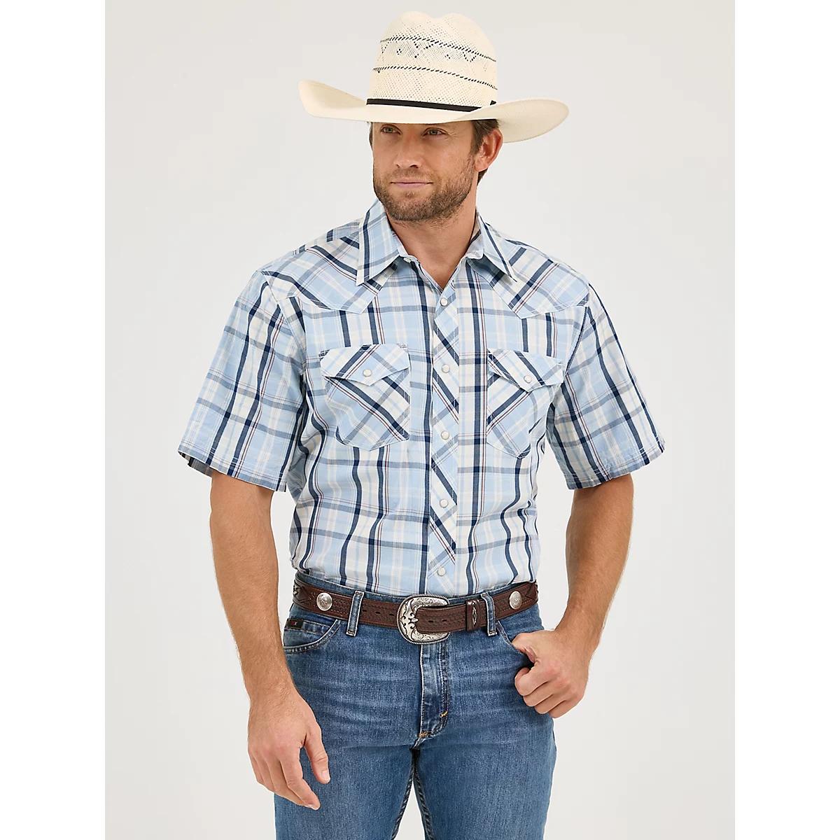Men's 20X® Competition Advanced Comfort Short Sleeve Western Snap Shirt | Men's SHIRTS | Wrangler® Product Image