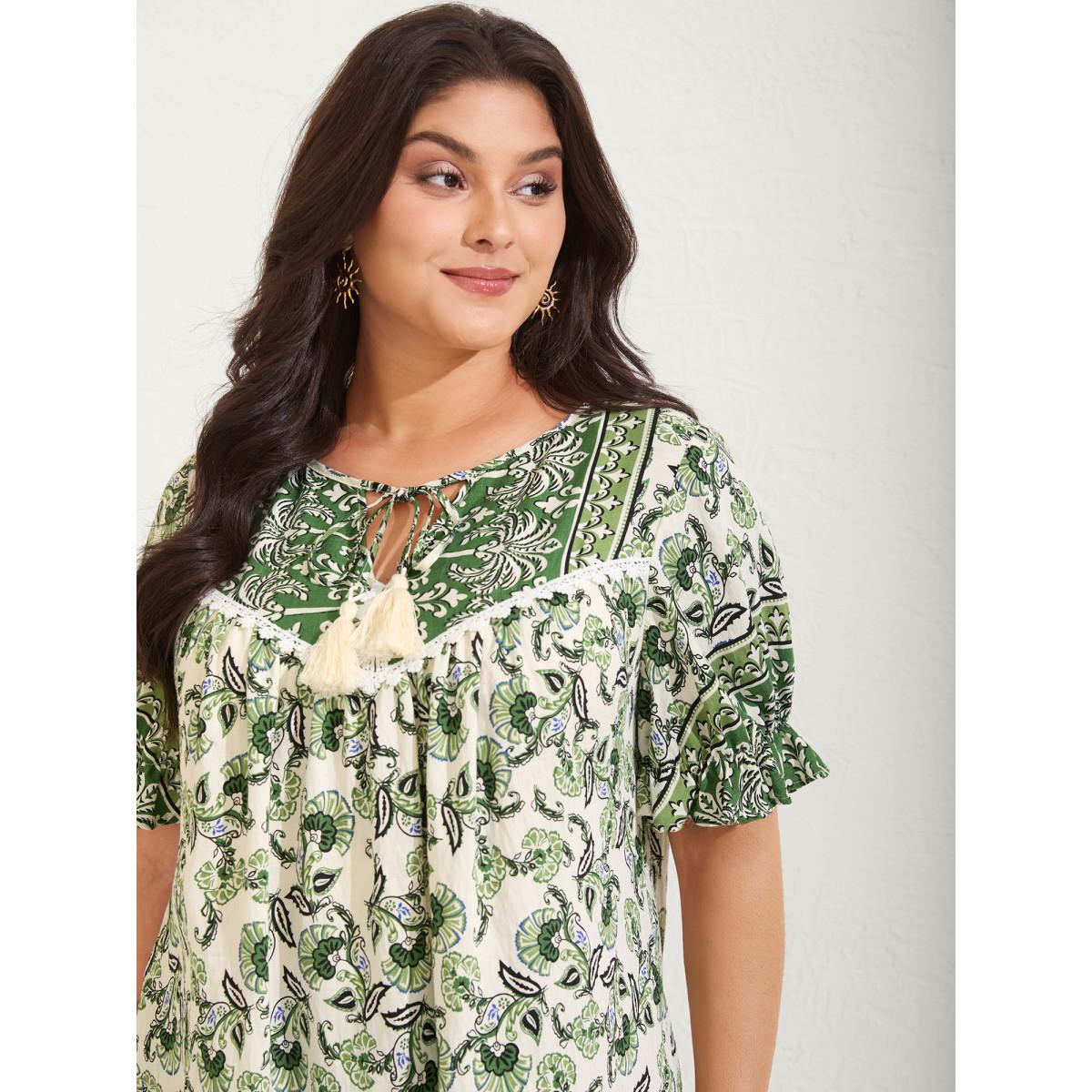 Plus Size Truegreen Boho Floral Print Neck Tassels Blouse Women Short sleeve Flat collar with V-notch Vacation Blouses BloomChic 26/4X Product Image