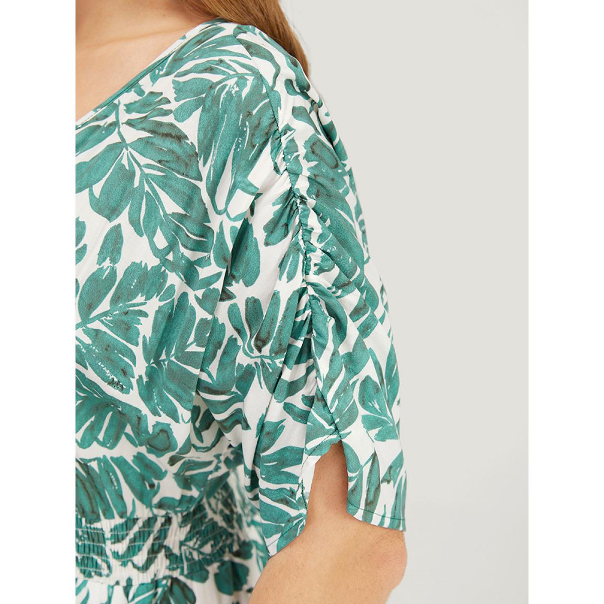Plus Size Plant Print Pocket Shirred Ruched Sleeve High Low Dress Emerald Women Elegant Ruched V-neck Short sleeve Curvy Midi Dress BloomChic 12/L Product Image