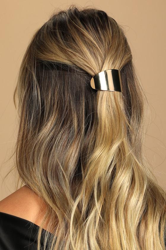 Contemporary Piece Gold Hair Clip Product Image