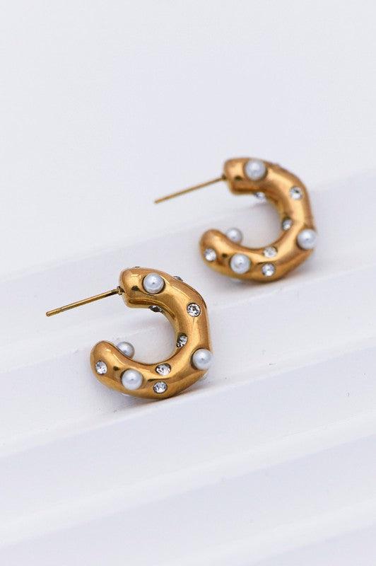 Scattered Pearl Hoops Product Image