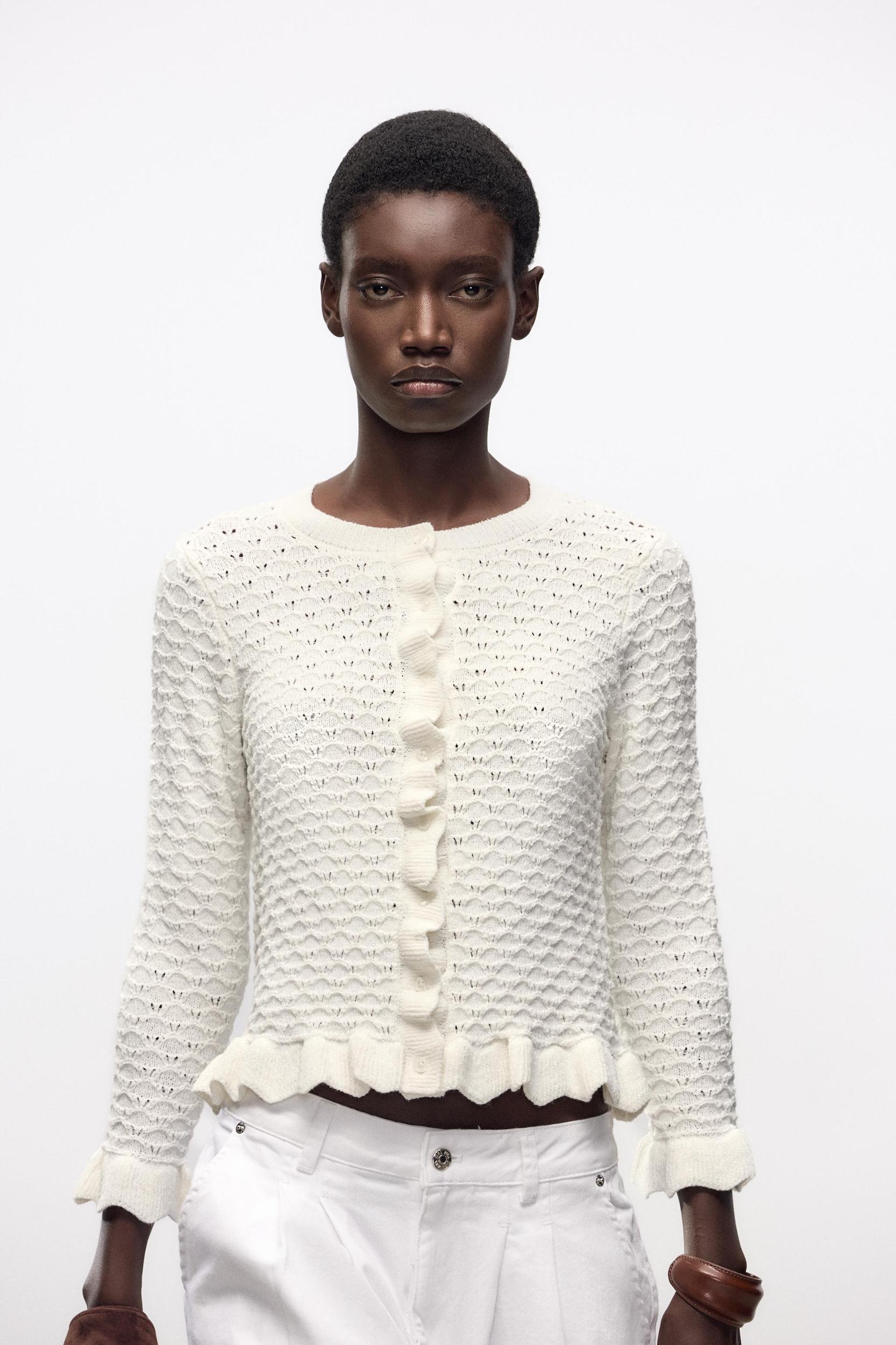 RUFFLED KNIT CARDIGAN Product Image