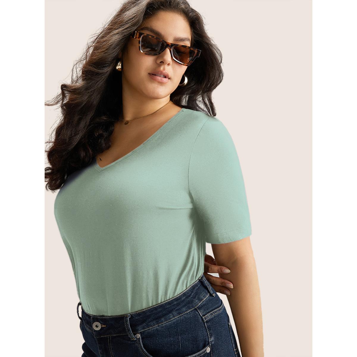 Plus Size Cotton V Neck Plain Basic T-shirt Palemauve Women Leisure Non Plain V-neck Casual T-shirts BloomChic 18-20/2X Product Image