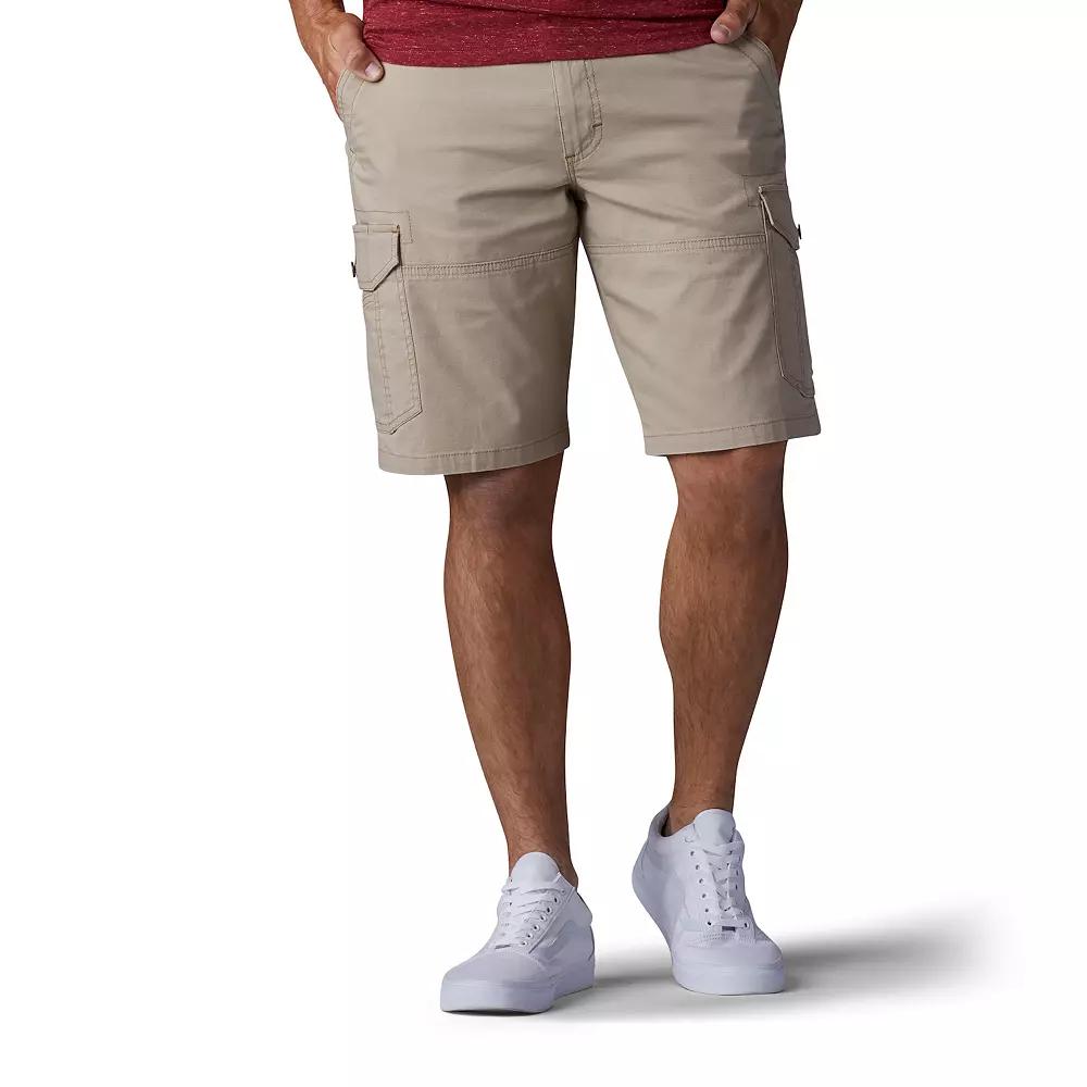 Men's Lee® 10.5" Extreme Motion Swope Cargo Shorts, Size: 33, Caramel Product Image