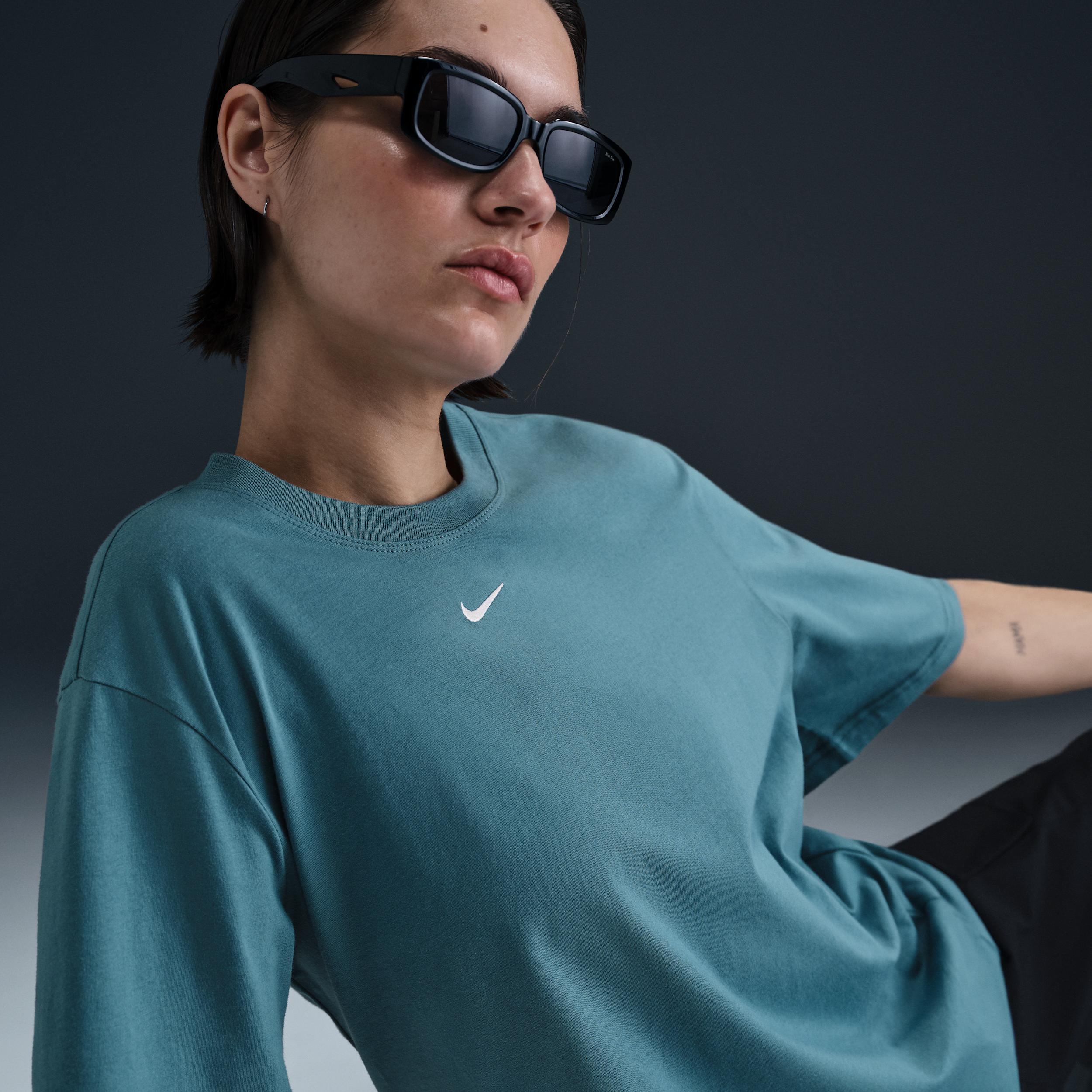 Womens Nike Sportswear Essential T-Shirt | FD4149-006 Product Image
