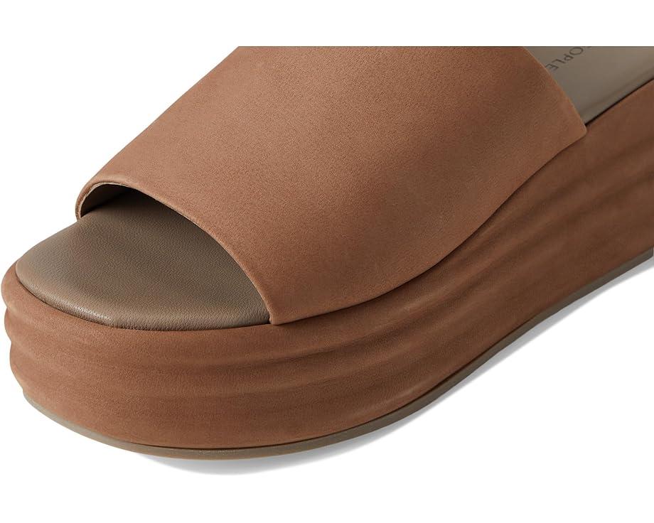 Dayspring™ Slide Sandal Product Image