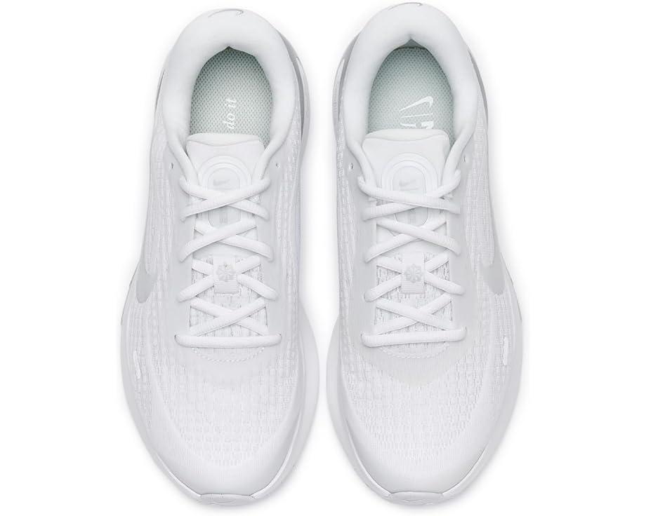 Women's Nike Journey Run Product Image