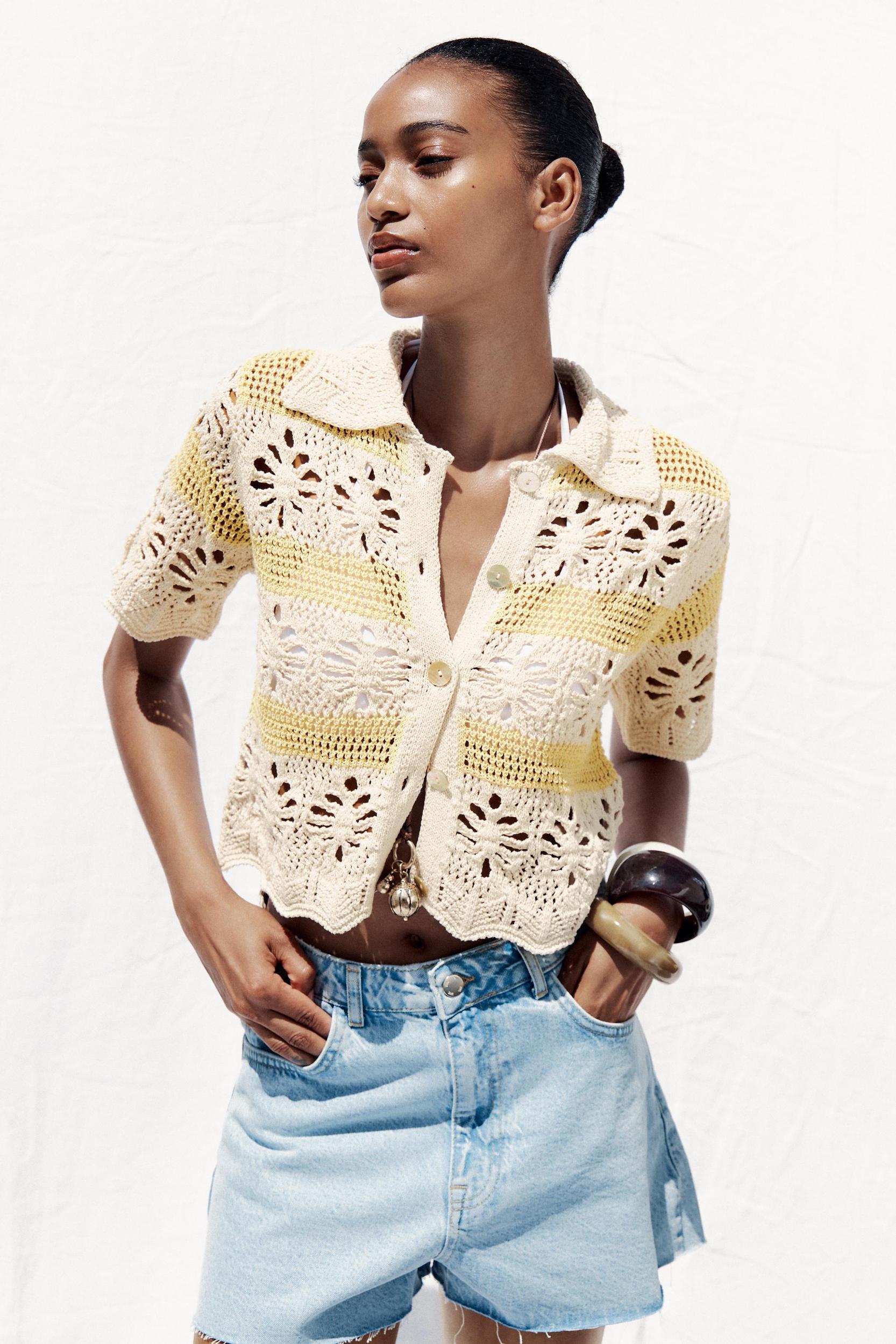 Z1975 HIGH-WAISTED DENIM SHORTS Product Image