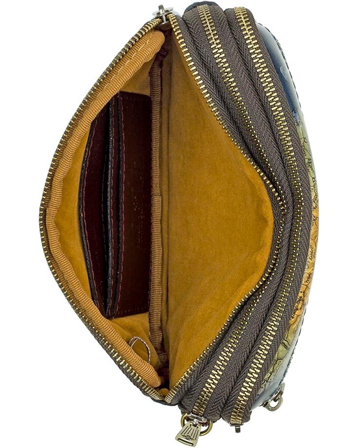 Sable Wristlet Product Image