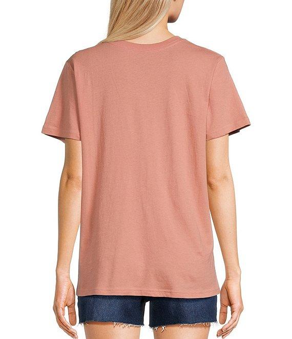 Wrangler® Retro® Vivan Las Vaqueras Short Sleeve T-Shirt Product Image