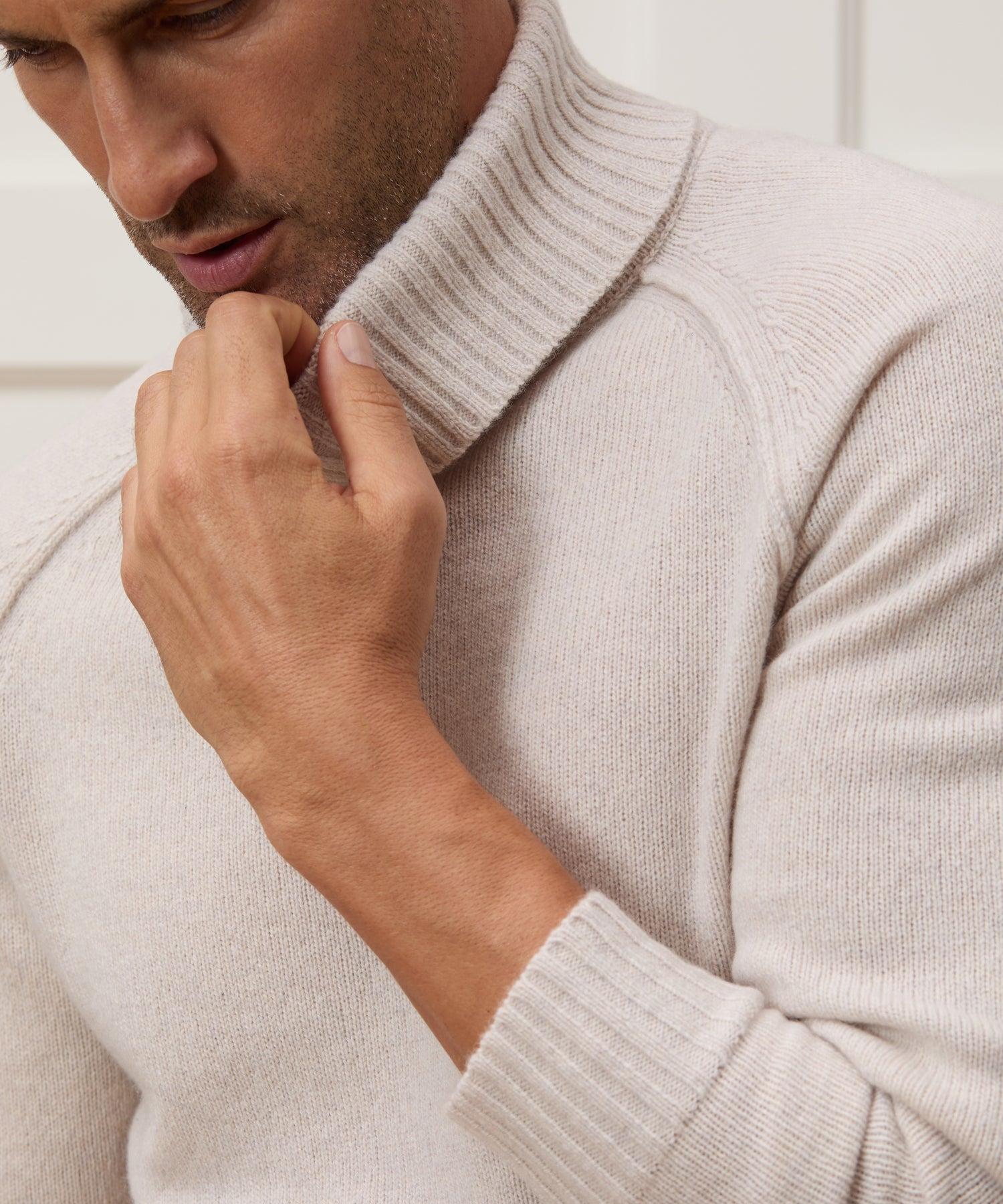 Nomad Cashmere Turtleneck Product Image