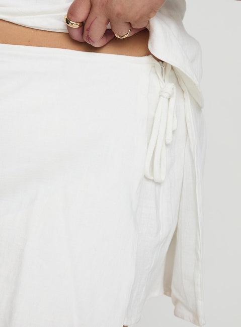 Gulliver Tie Side Mini Skort White Curve Product Image