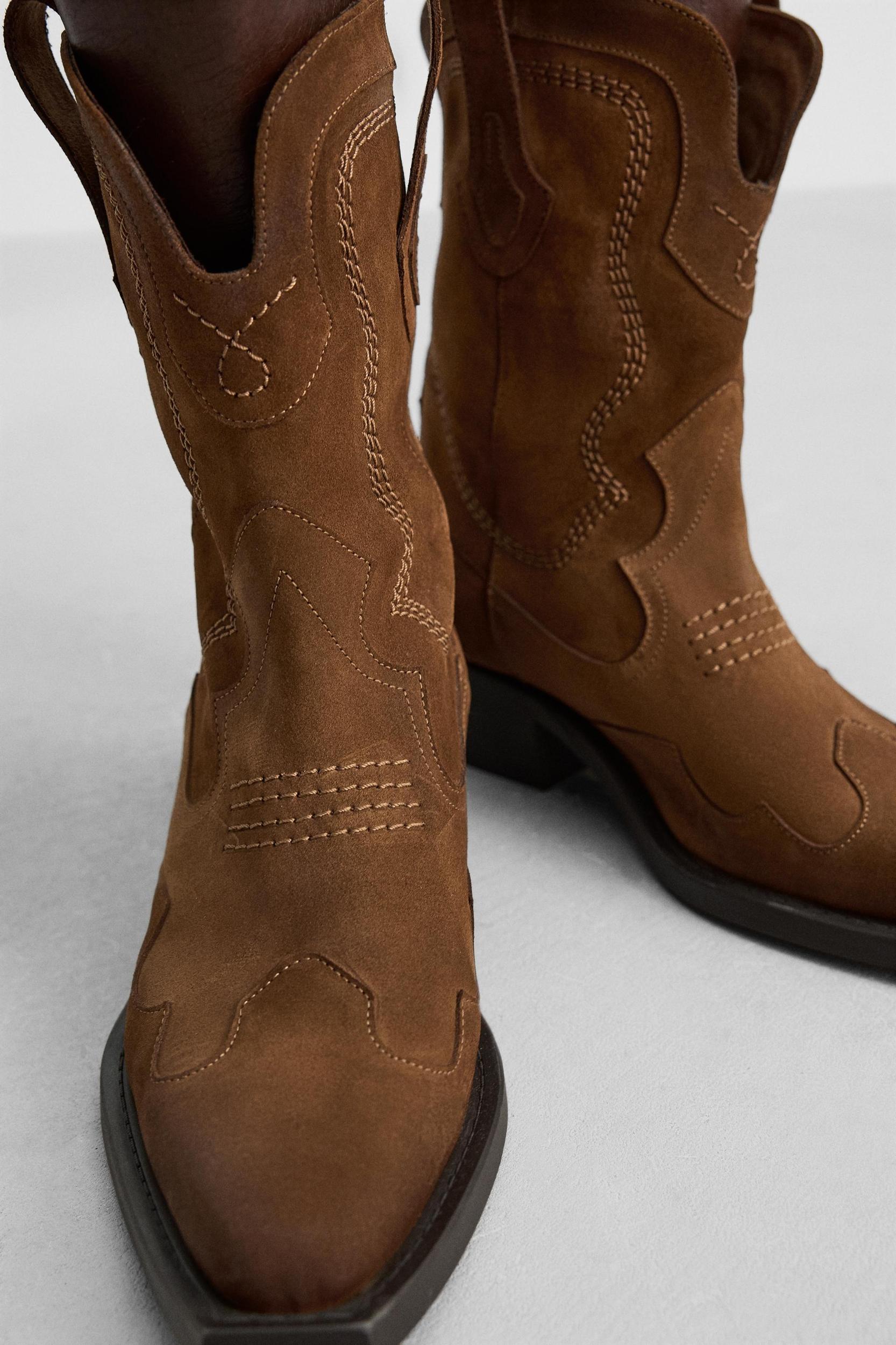 LEATHER COWBOY BOOTS Product Image