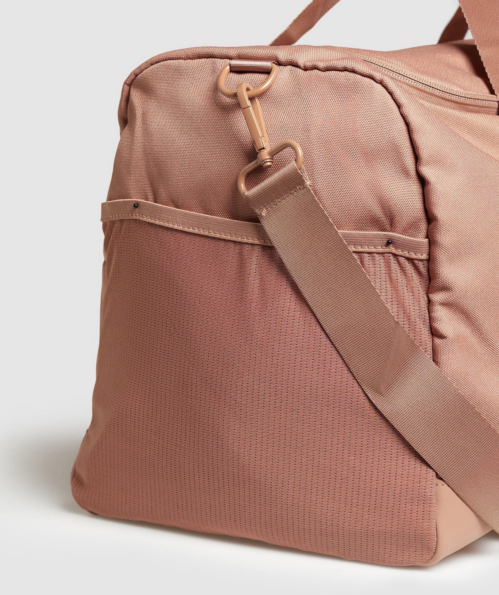 Everyday Gym Bag Medium Product Image