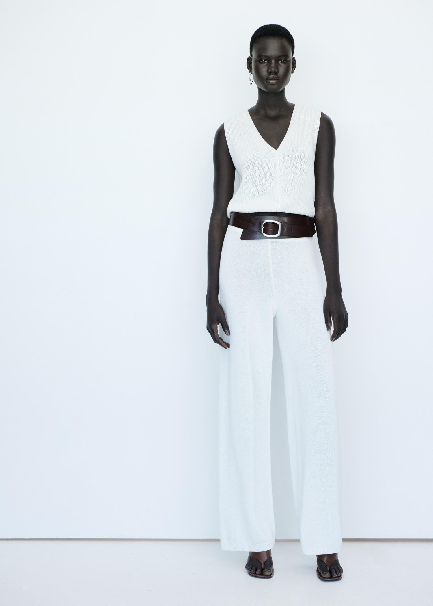 Openwork knitted trousers - Women | MANGO USA Product Image