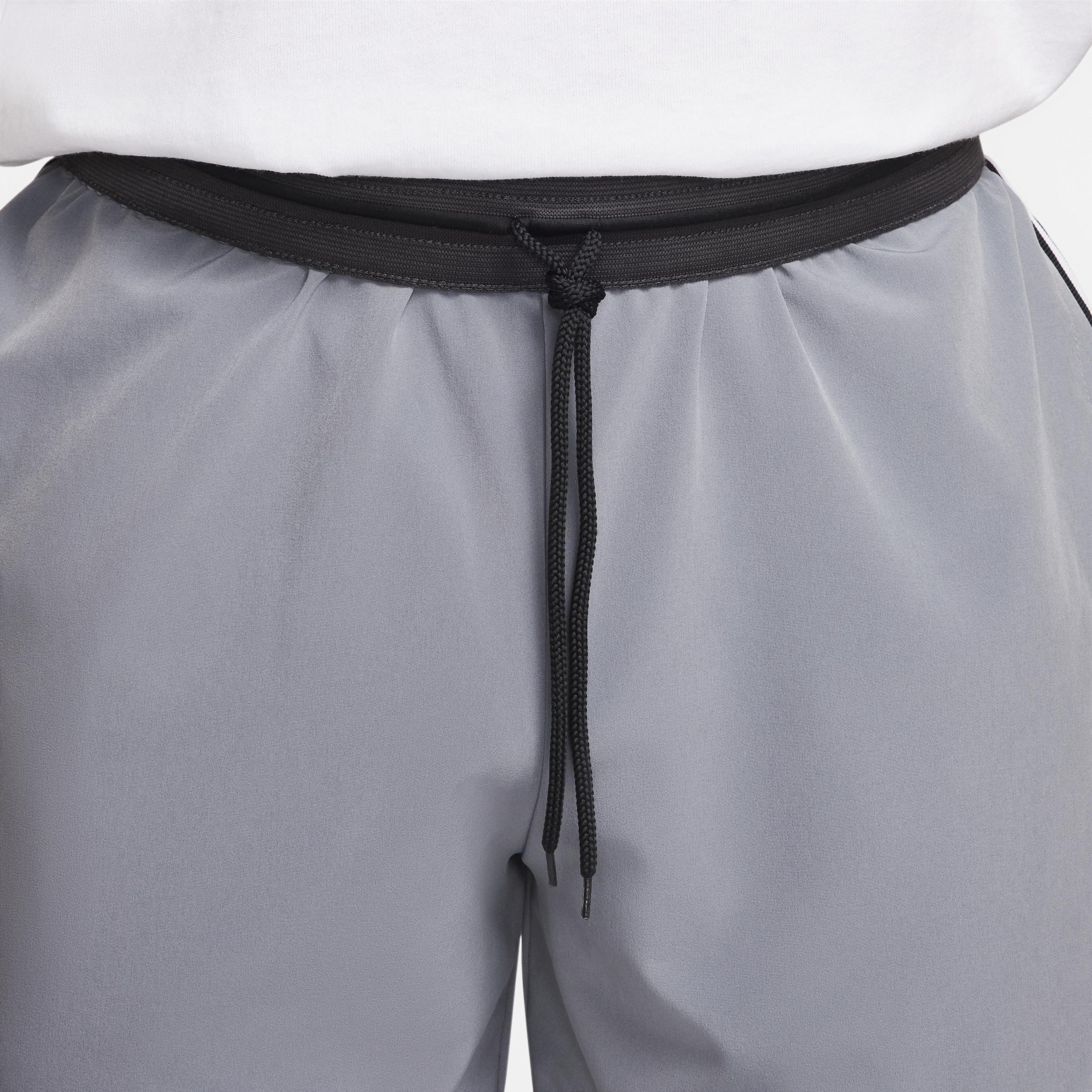 Nike Mens DNA Dri-FIT 6 UV Woven Basketball Shorts | FN2659-065 Product Image