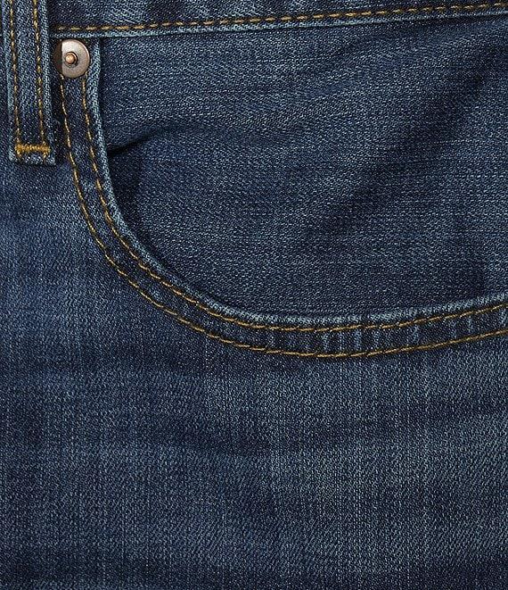 Cremieux Premium Denim Straight Fit Med Wash Stretch Jeans Product Image