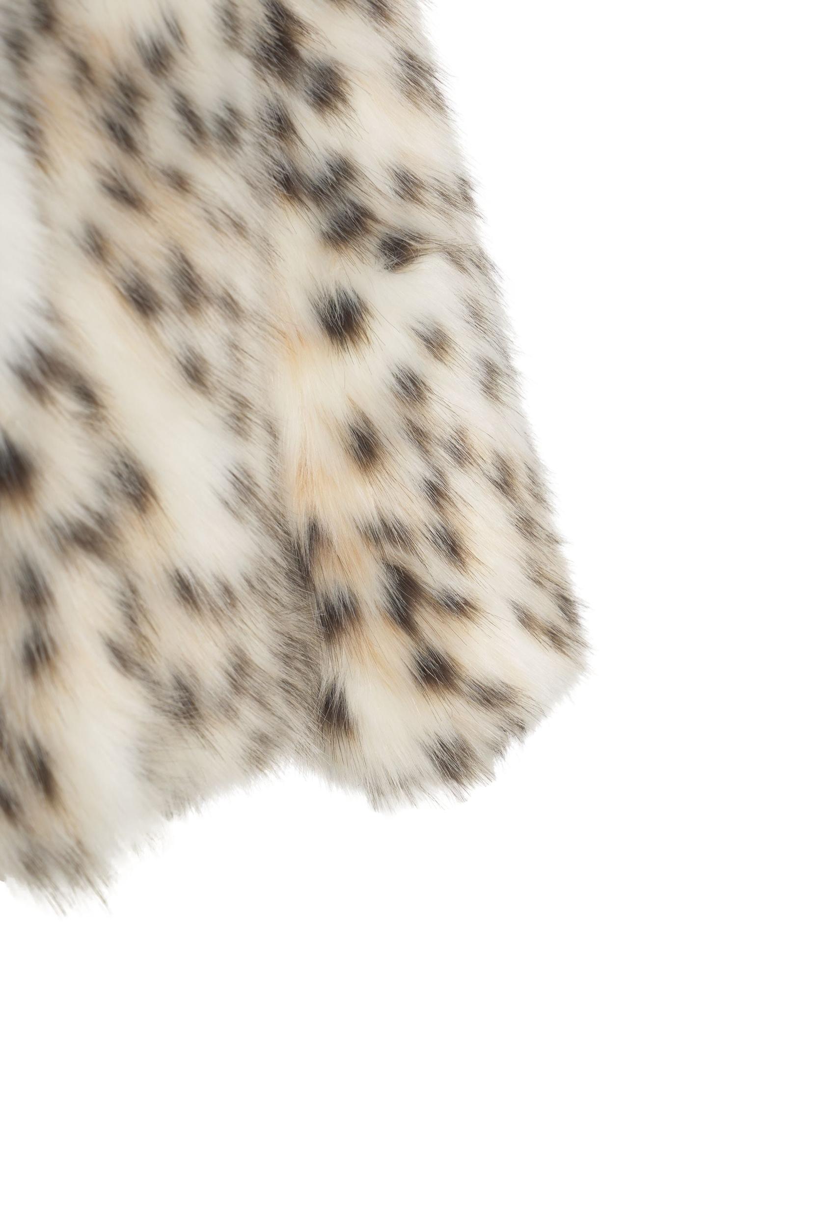 Short coat with Animal Print Product Image