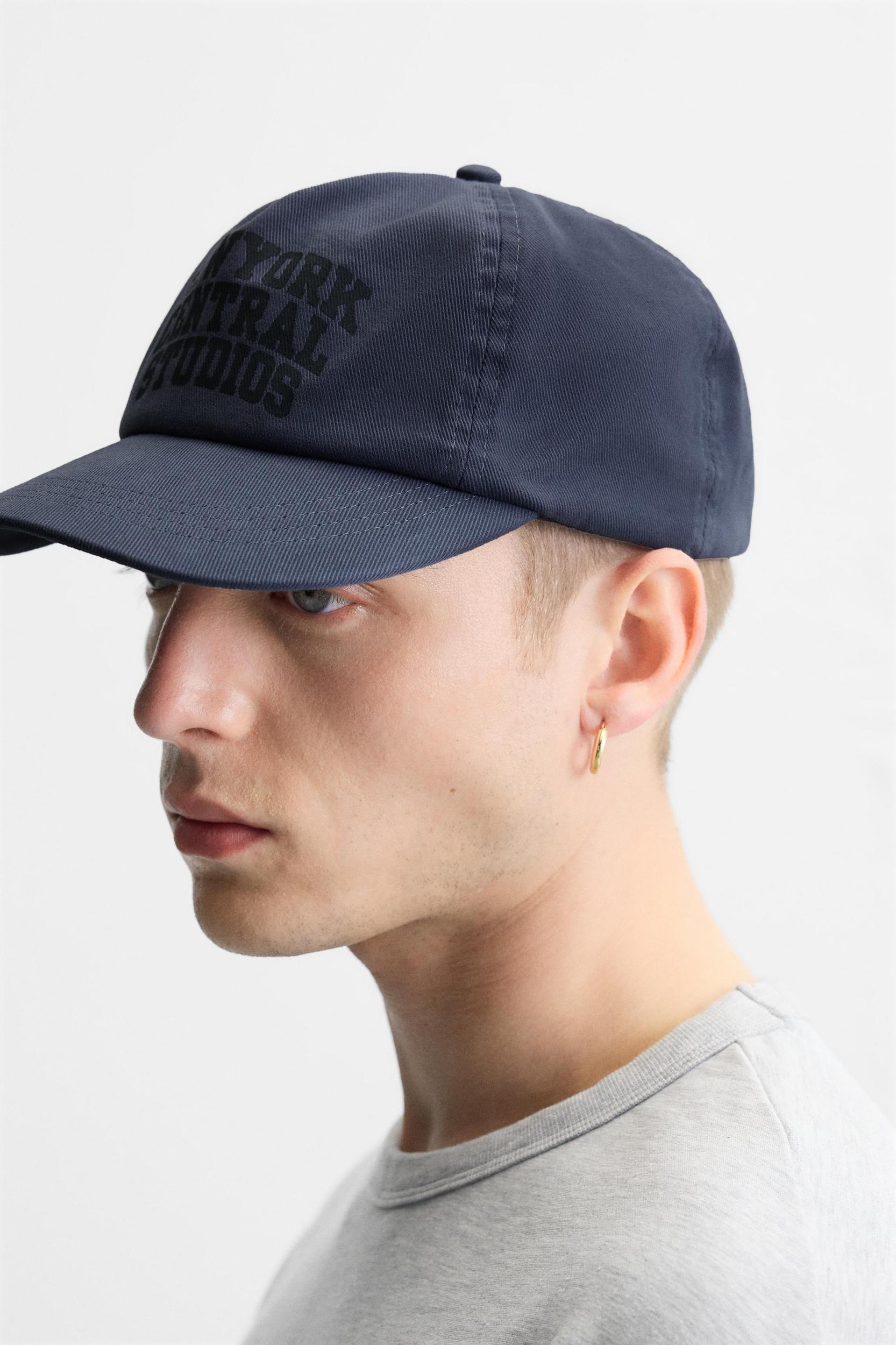 FLAT BILL PRINTED CAP Product Image