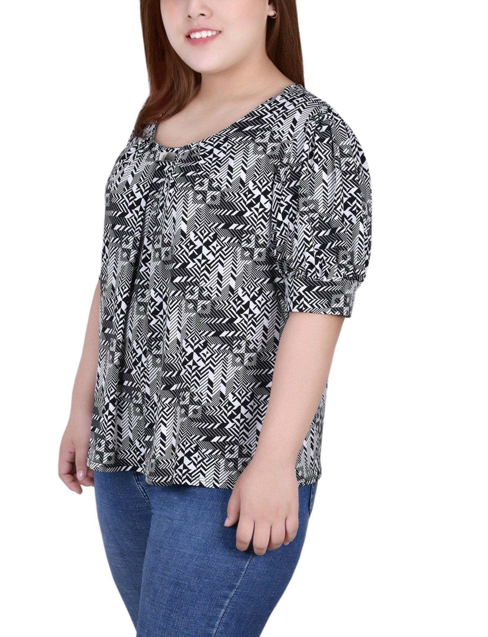 Black White Boxes Short Sleeve Balloon Sleeve Top With Hardware - Plus Product Image