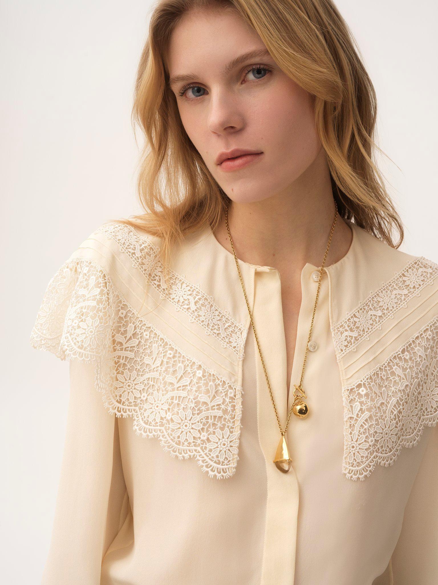 The Chloé Prism necklace Product Image