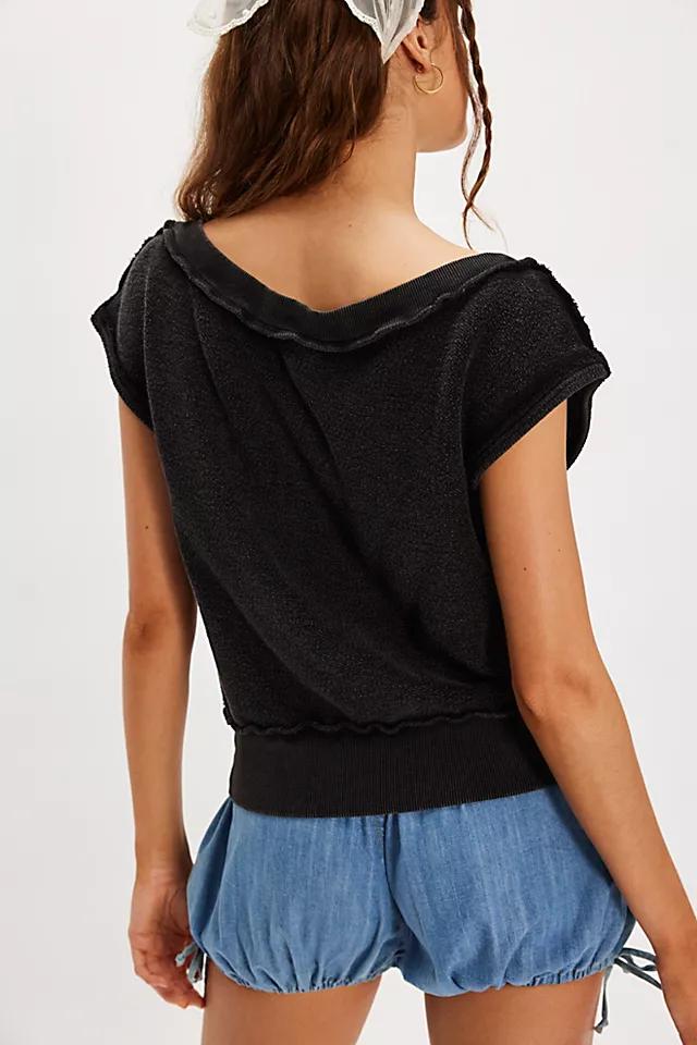 Selena Pullover Product Image