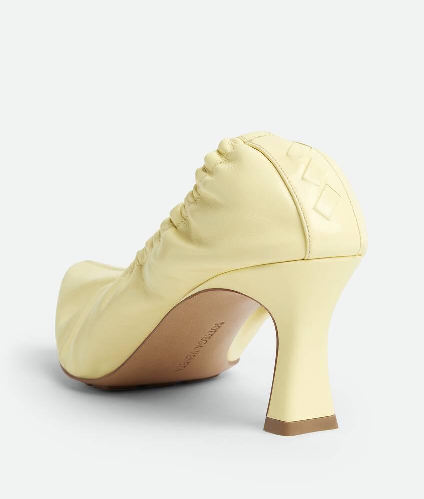 Women's Sofia Pump in Camomile Product Image