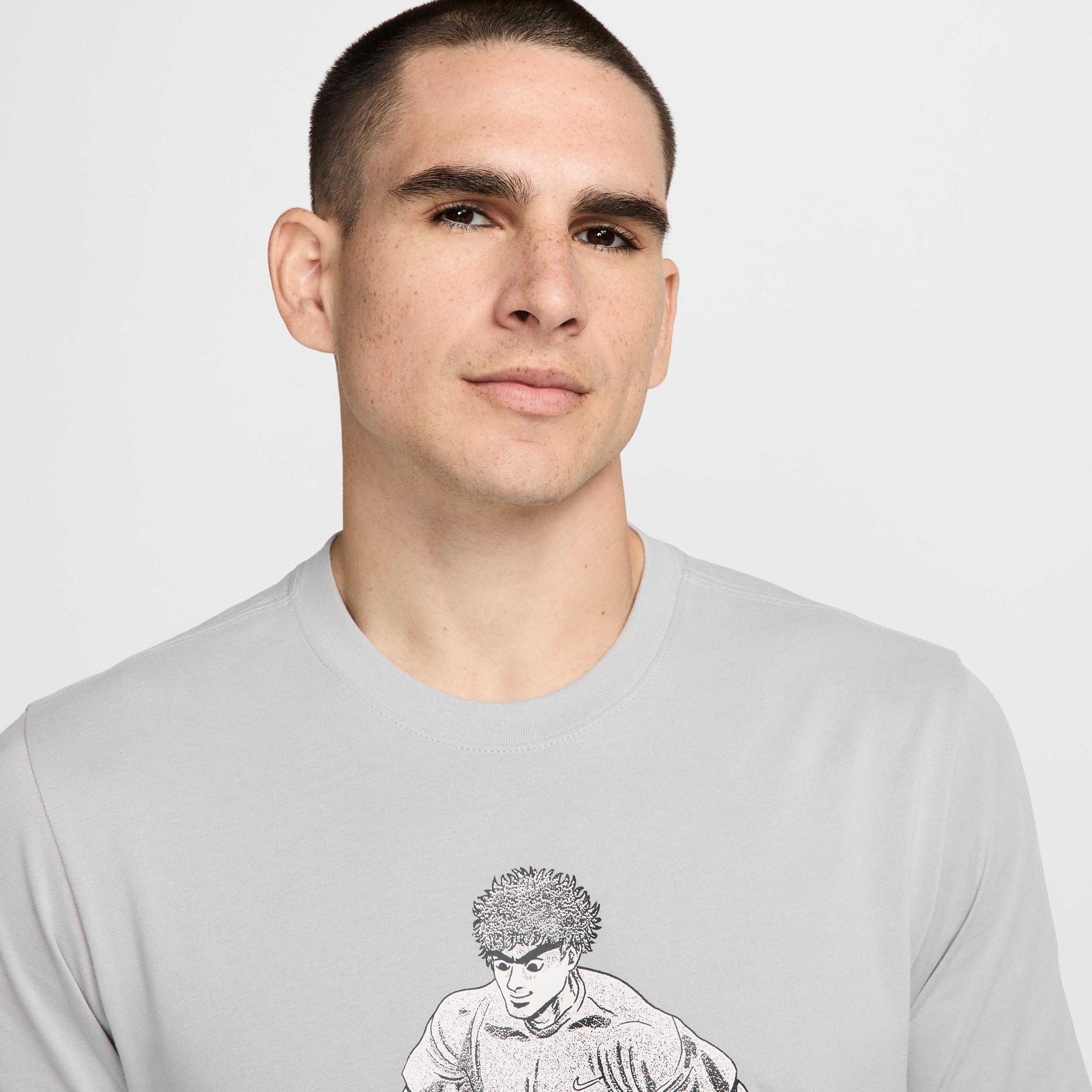 Nike Men's Dri-FIT Fitness T-Shirt Product Image