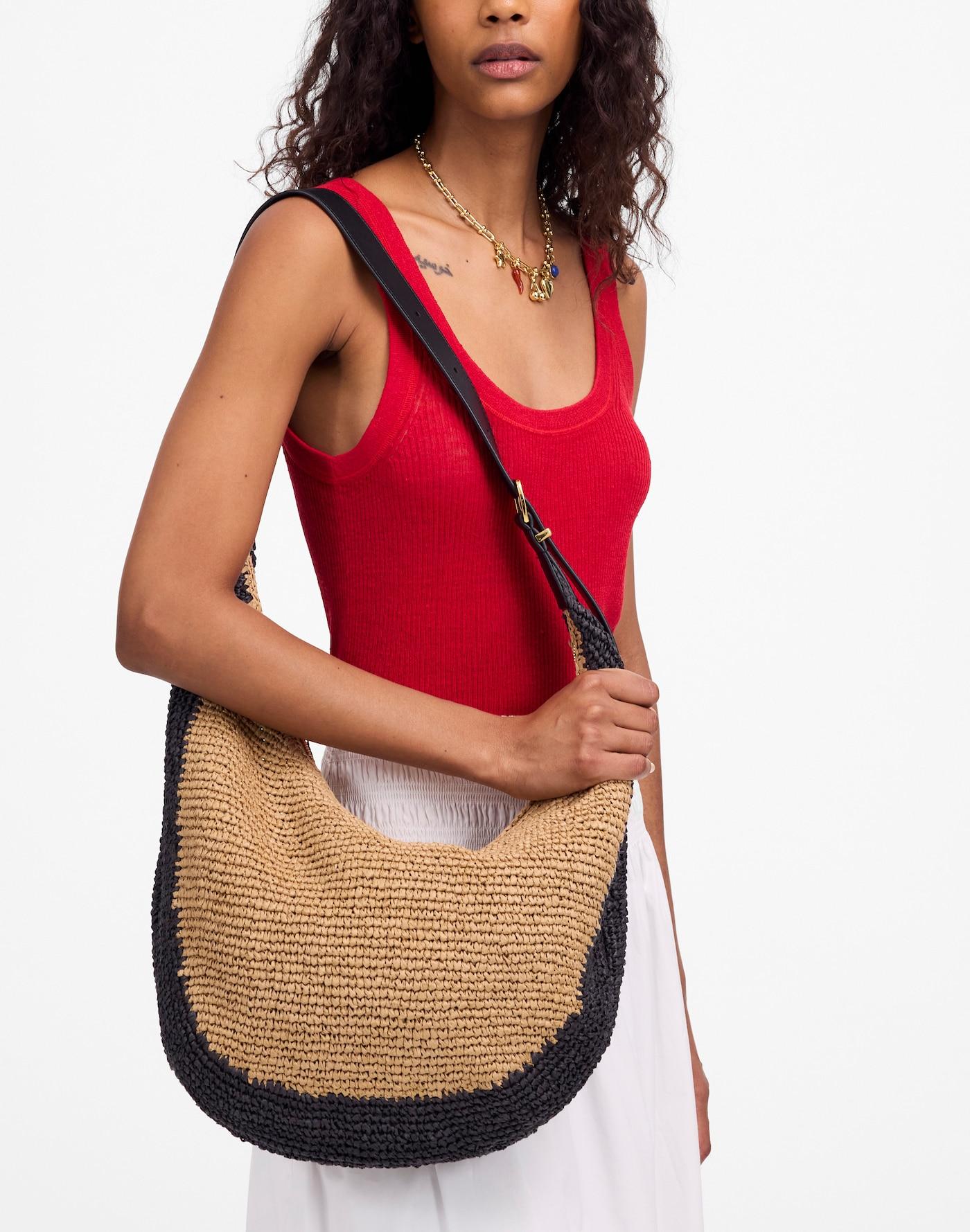 The Essential Curve Shoulder Bag Product Image