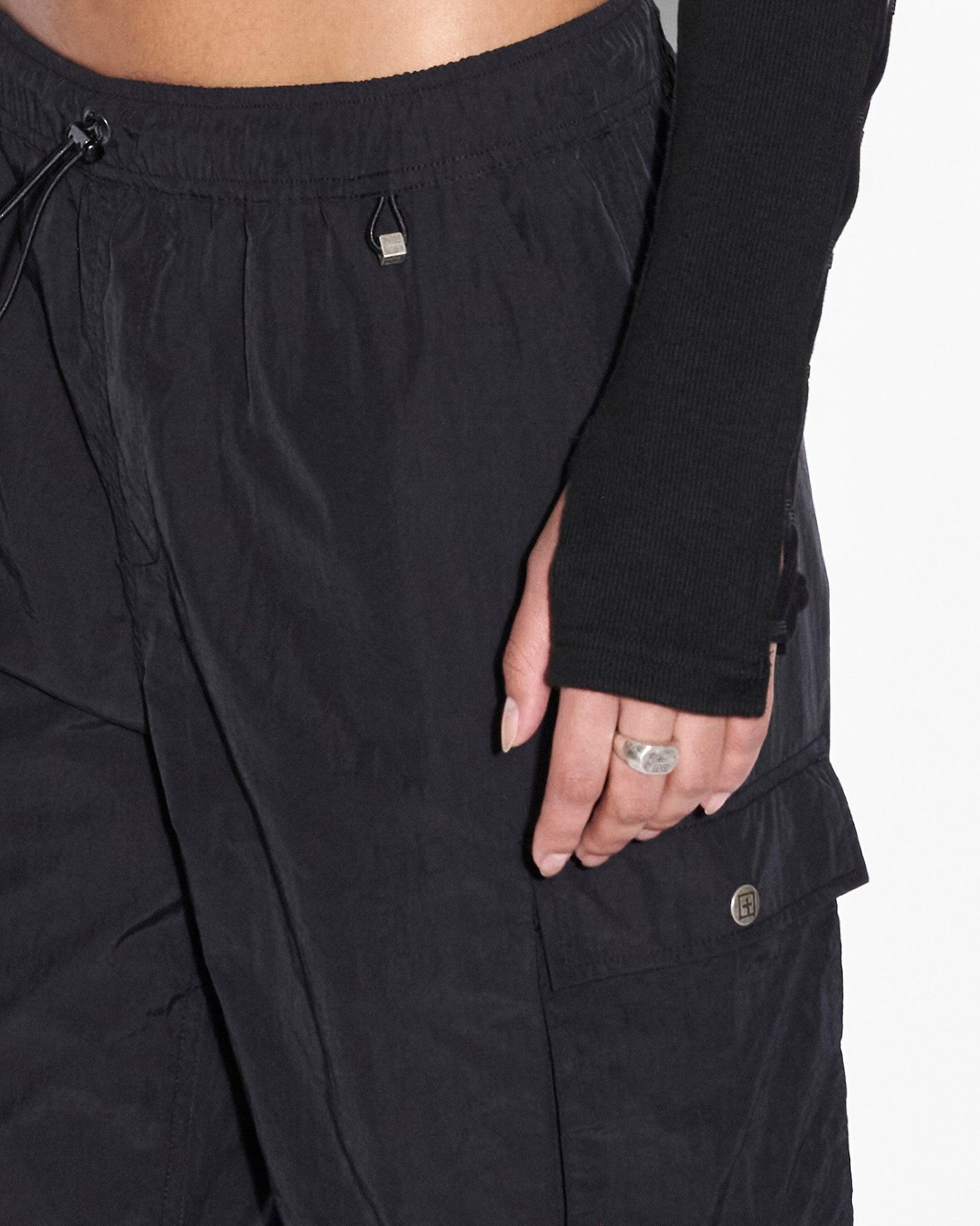 FANTASY TOP BLACK Female Product Image