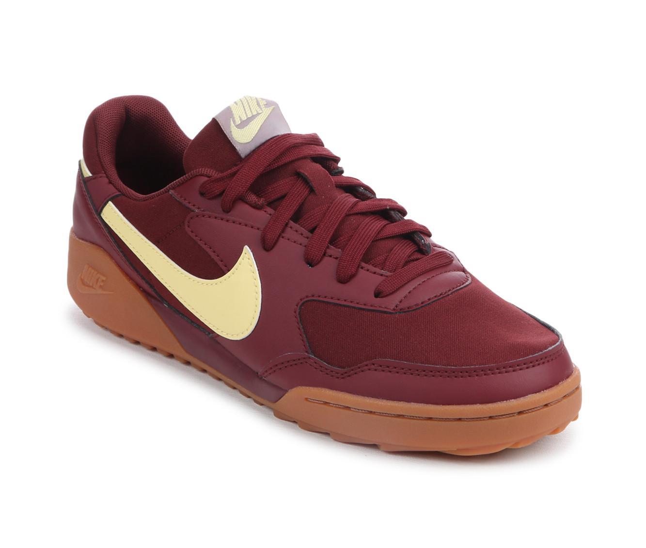 Women's Nike Terra Manta Sneakers Product Image