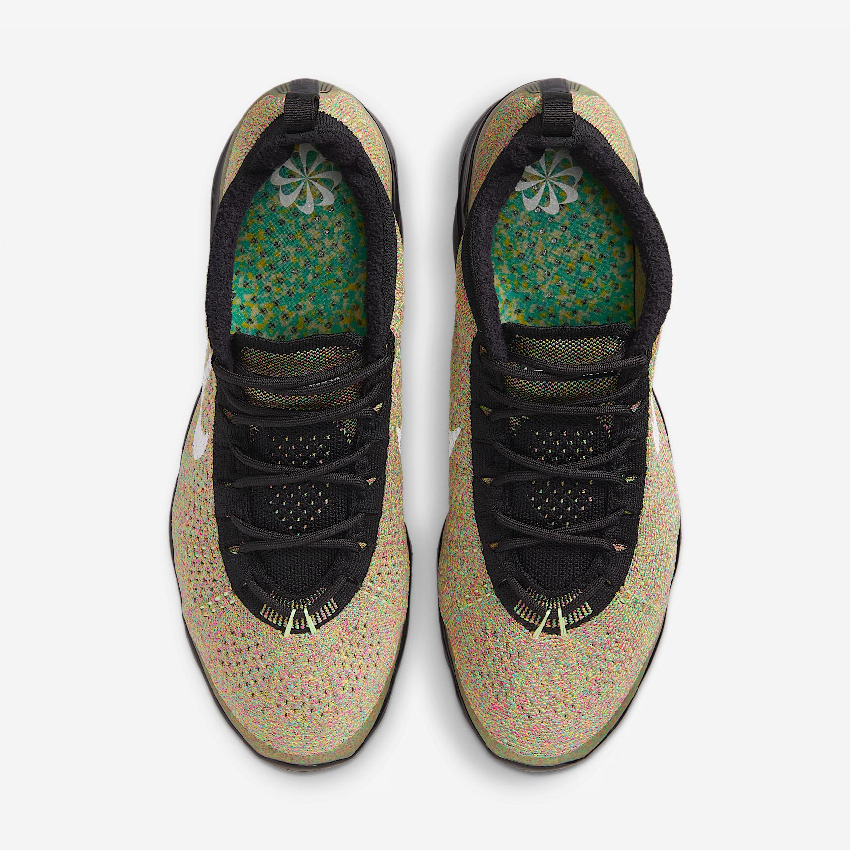 Nike Men's Air VaporMax 2023 Flyknit Shoes Product Image