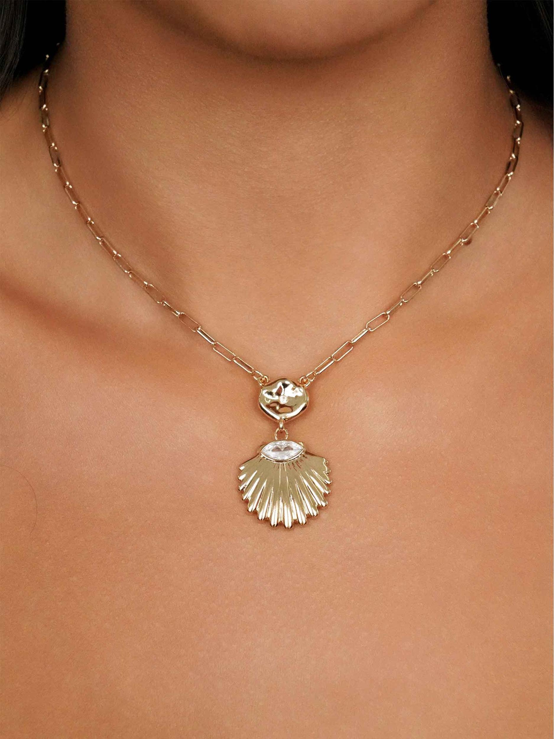 Sntorini Pendant Necklace Product Image