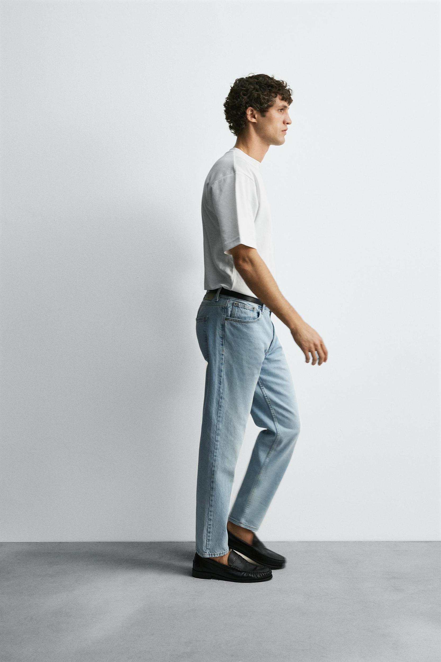SLIM TAPERED FIT JEANS Product Image