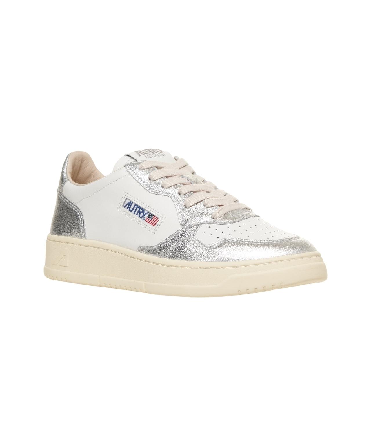 Sneakers 'Medalist Low' Product Image