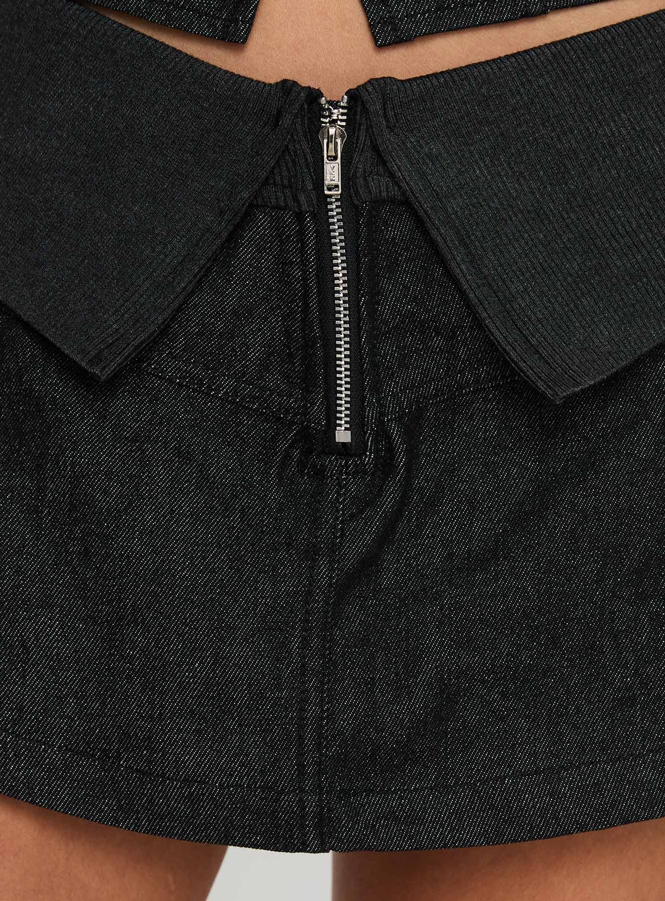 Isibel Skort Black Product Image