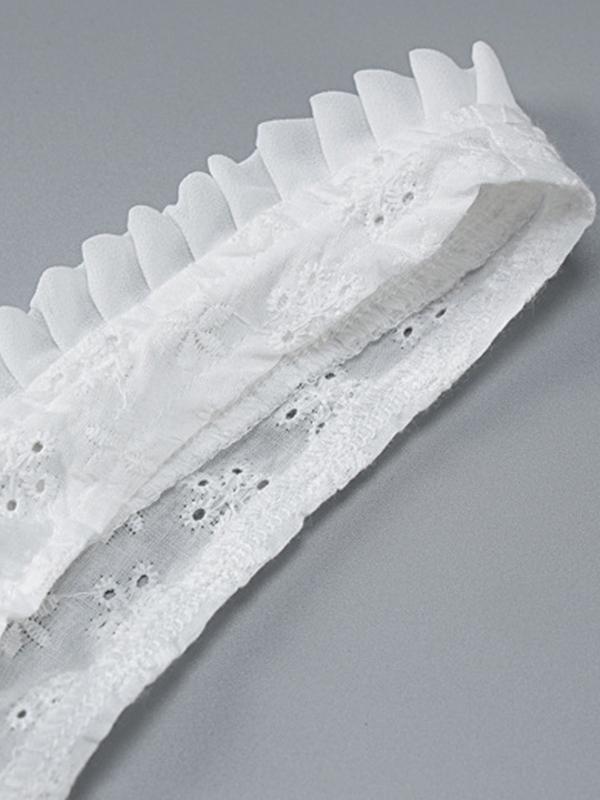 Square Neck Embroidery Cutout Cami Top Product Image