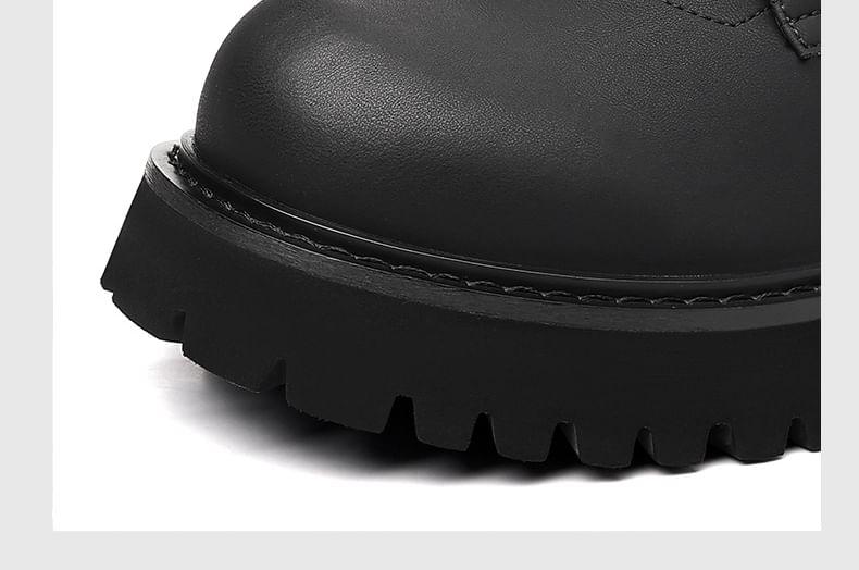 Plain Lace-Up Derby Shoes Product Image