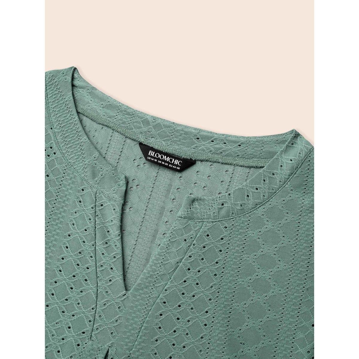 Plus Size Front Plicated Textured Notched Collar Vest Women Greenbean Elegant Texture Flat collar with V-notch Everyday Tank Tops Camis BloomChic 26/4X Product Image