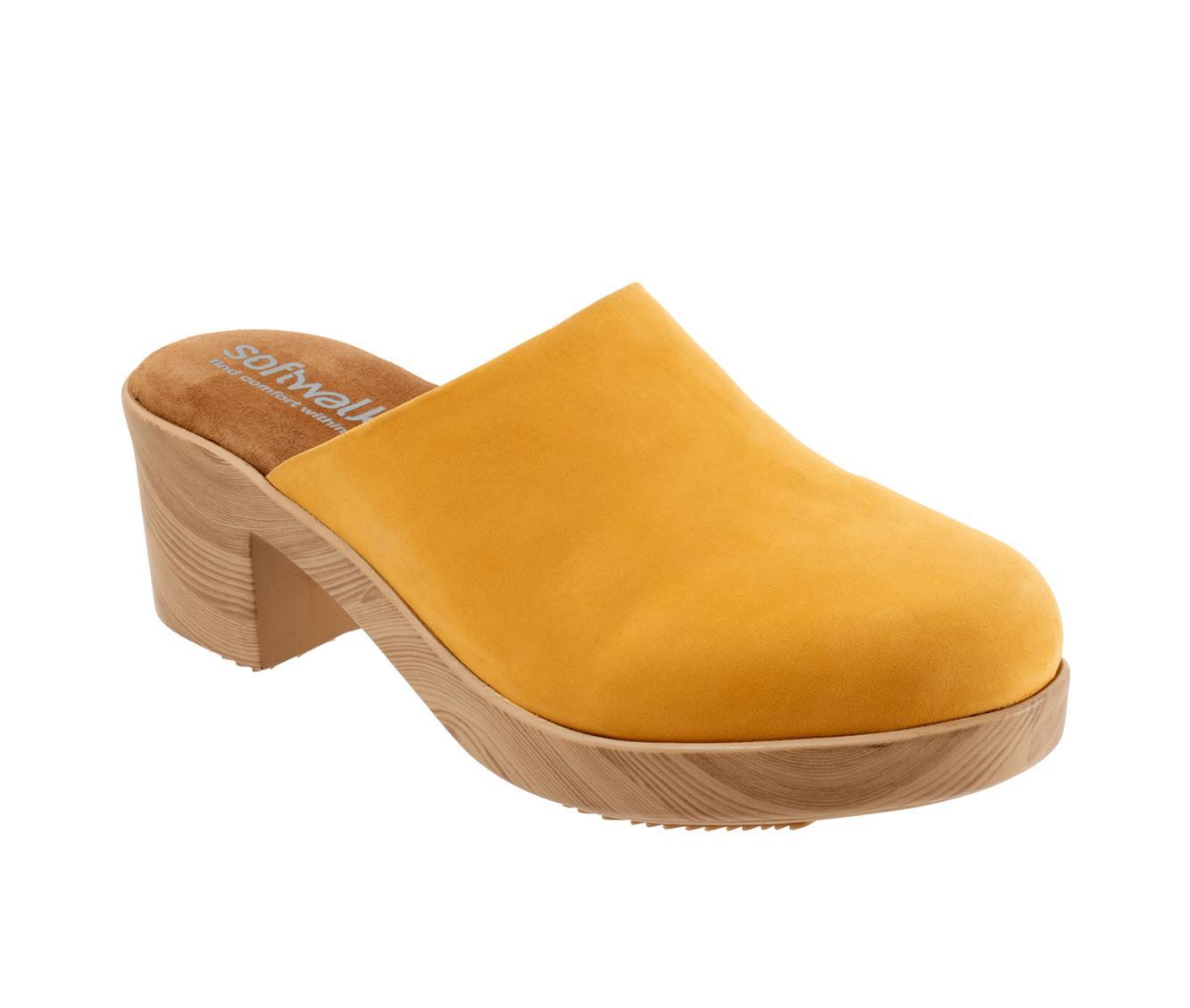 Women's Softwalk Felida Clogs Product Image