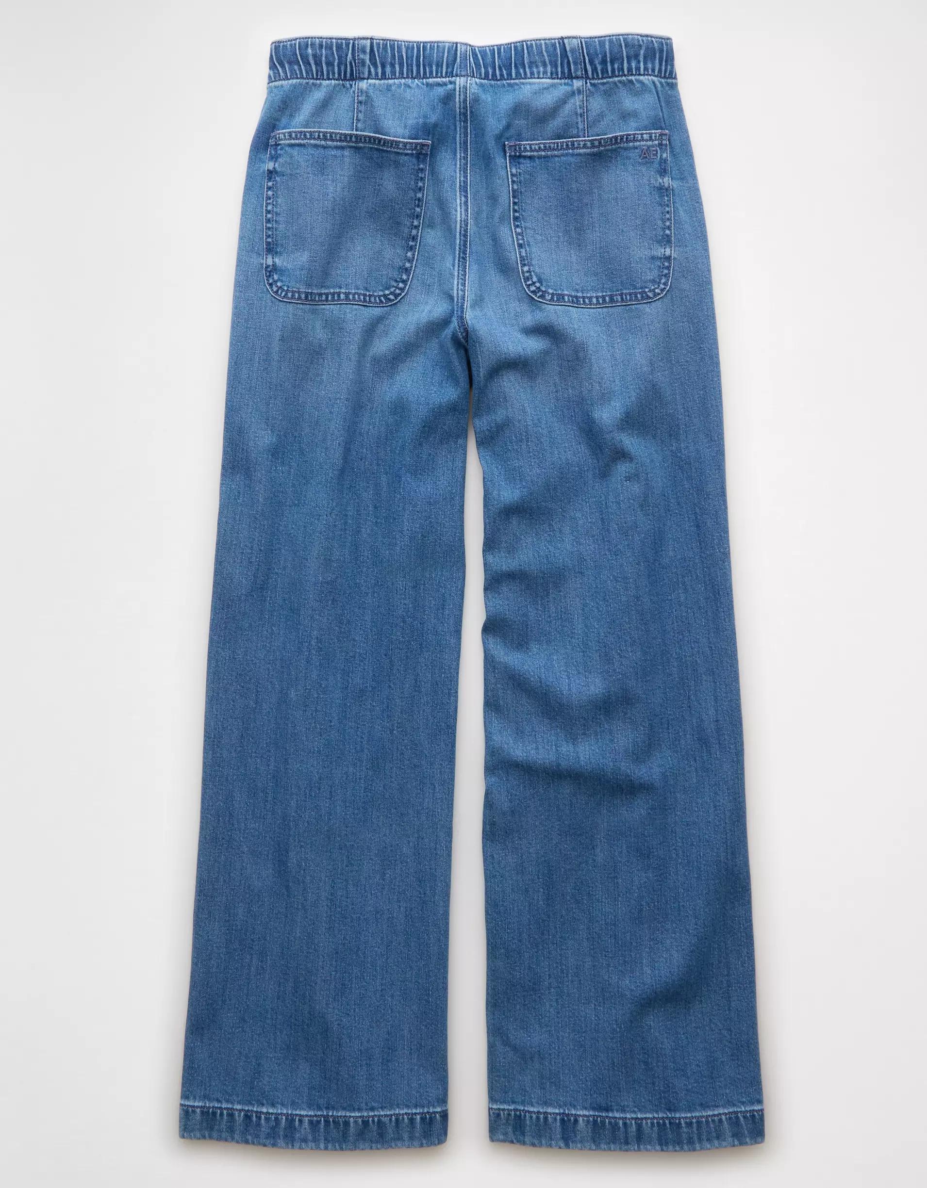 AE Stretch Low-Rise Ultra Wide-Leg Pull-On Jean Product Image