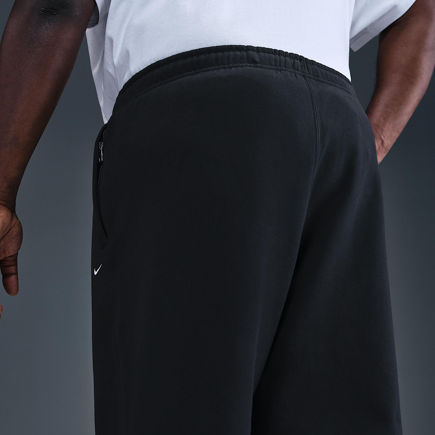 Nike Mens Solo Swoosh Cuffed Fleece Pants | HV1088-010 Product Image
