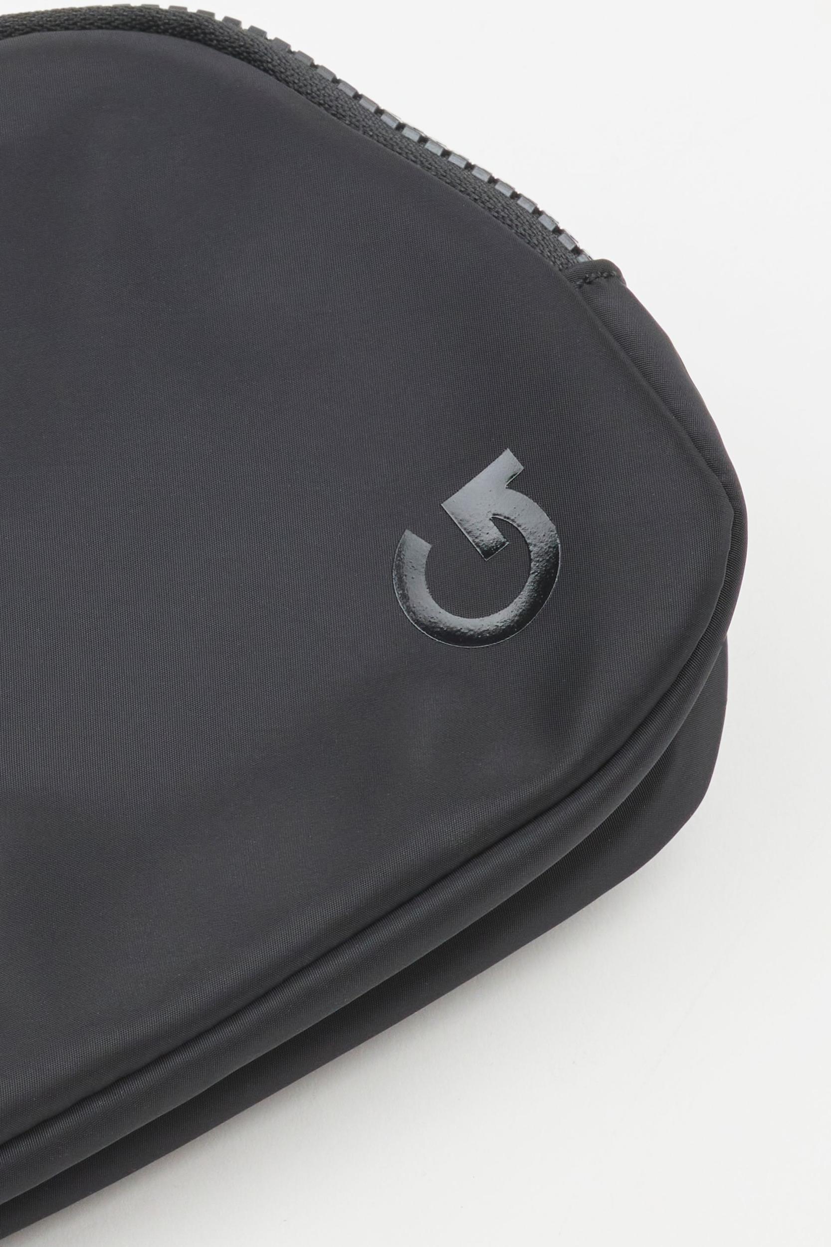 Active Belt Bag Product Image