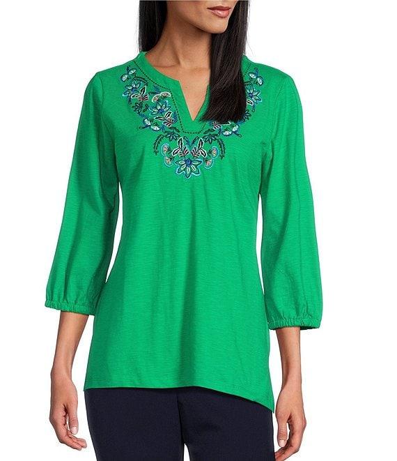 Allison Daley Embroidered 3/4 Cuff Sleeve Split V-Neck Top Product Image