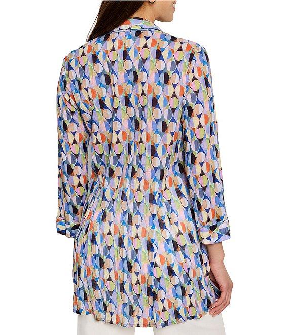 NIC + ZOE Woven Social Circles Print Crinkle Point Collar Long Sleeve Shirt Product Image
