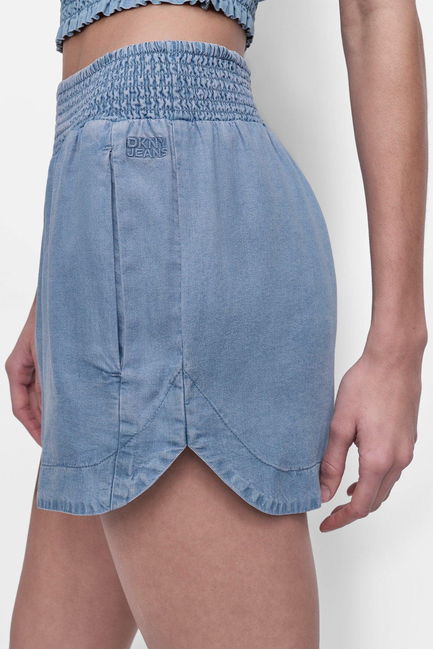 HIGH-RISE TENCEL™ SHORTS Product Image
