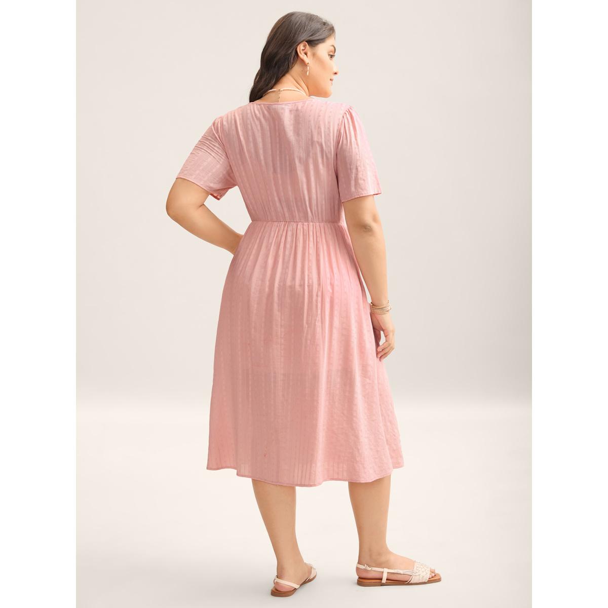 Plus Size Cotton Textured Shirred Bodice Pleated Midi Dress Crepe Women Resort Round Neck Sleeveless Curvy BloomChic 18-20/2X Product Image