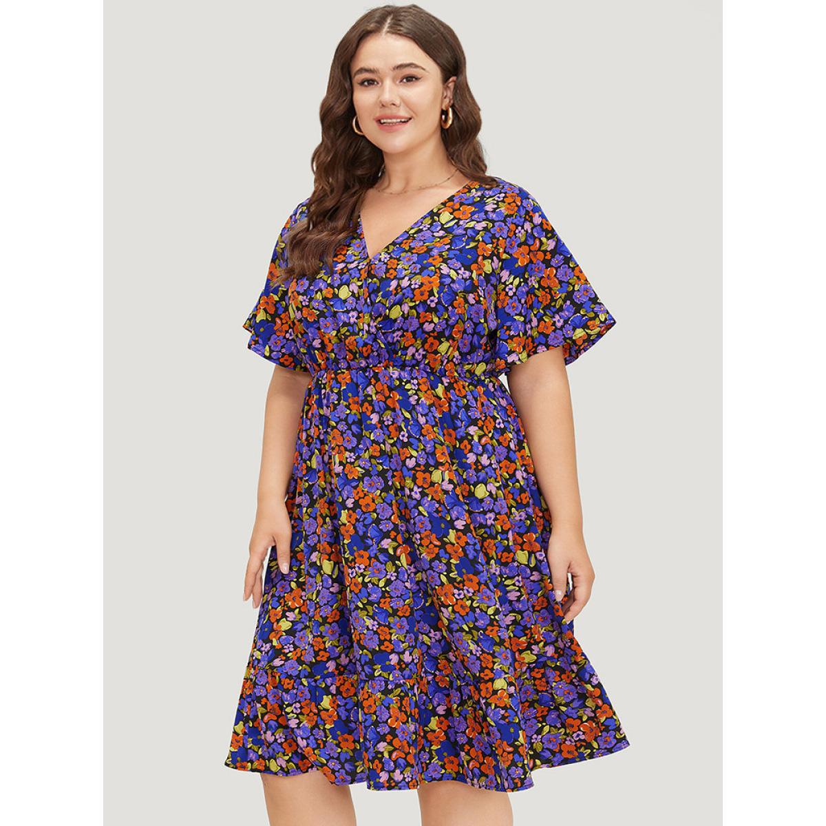 Plus Size Floral Surplice Neck Pocket Ruffles Knee Dress Black Women Elegant Wrap V-neck Short sleeve Curvy Knee Dress BloomChic 28/5X Product Image