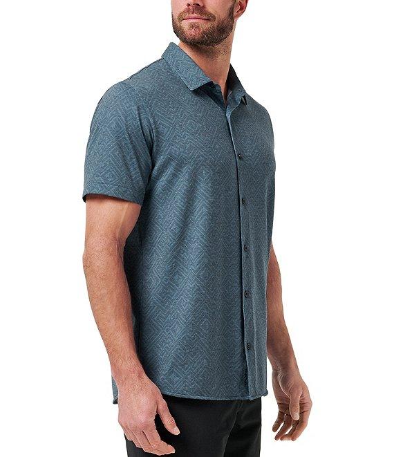 TravisMathew Performance Stretch Featherweight Night Short Sleeve Woven Shirt Product Image